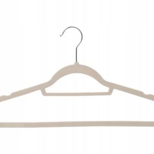 مجموعة علاقات الملابس المخملية من ليفارنو هوم – 10 قطع بلون البيج