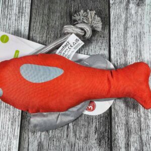 لعبة سمكة للكلاب